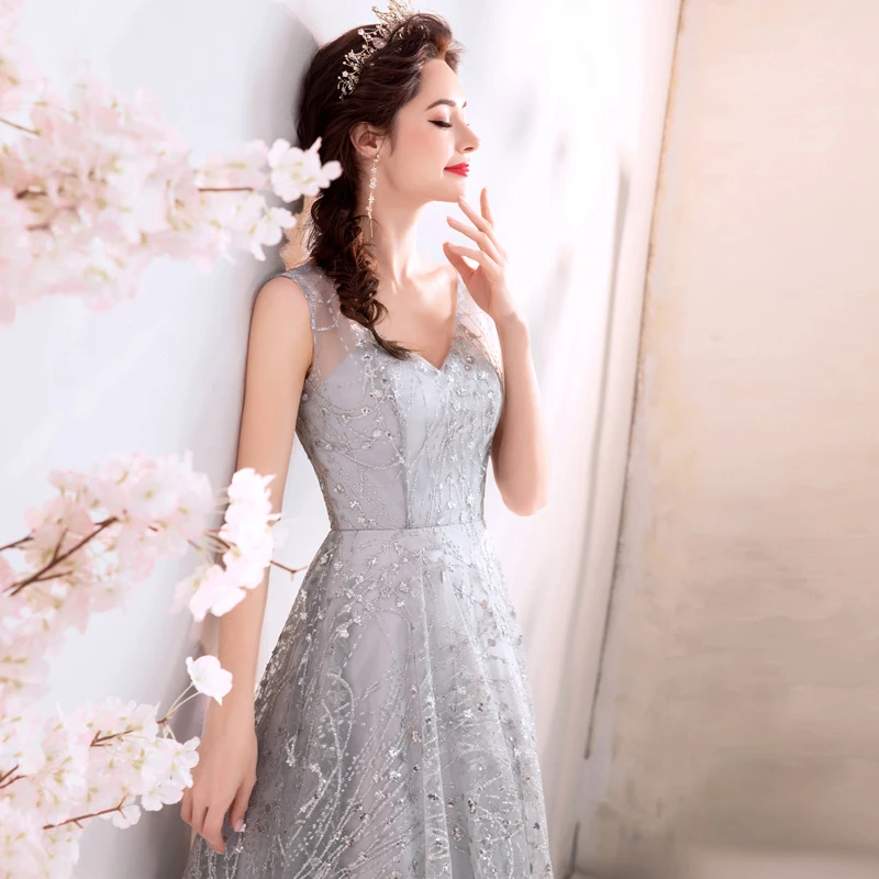

Elegant Gray Evening Dresses Illusion V-Neck A-Line Sleeveless Floor-Length Tulle Lace Sequined Luxury Women Formal Gown TS593