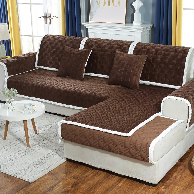 Противогрязный чехол для дивана твердый плюшевый нескользящий в гостиную