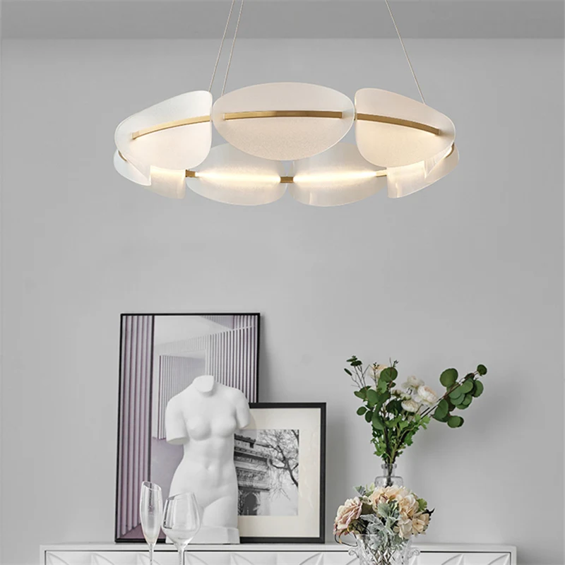 

Светодиодные подвесные люстры IWP