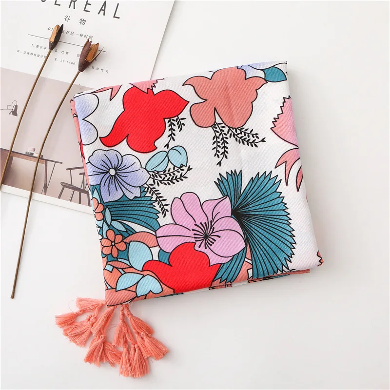 

Autumn and winter Fashion New style Print Cotton scarf women's cotton material silk scarves Luxury brand lady Sunscreen shawl