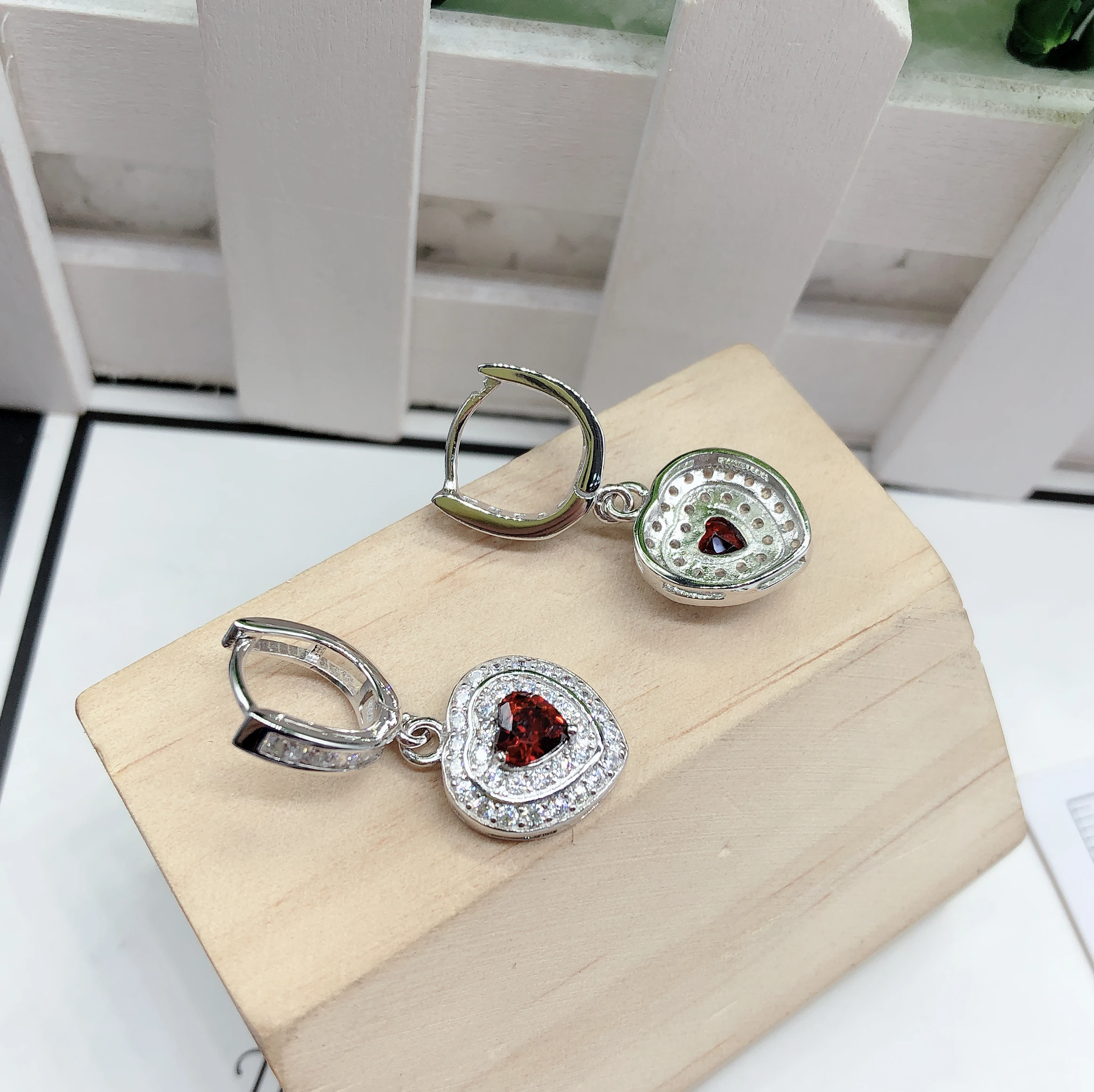 2020 Новые популярные дизайнерские серебряные серьги женские ювелирные изделия