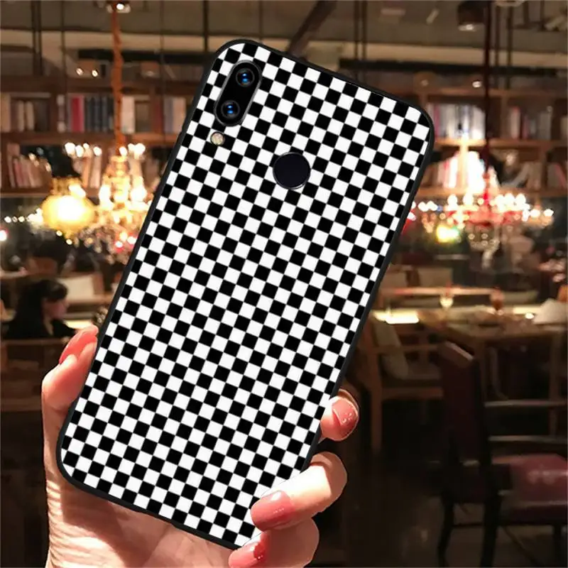 

Checkerboard line art pattern Phone Case For xiaomi Redmi 5 5A plus 7A 8 note 2 3 4 5 5A 6 7 GO K20 A2