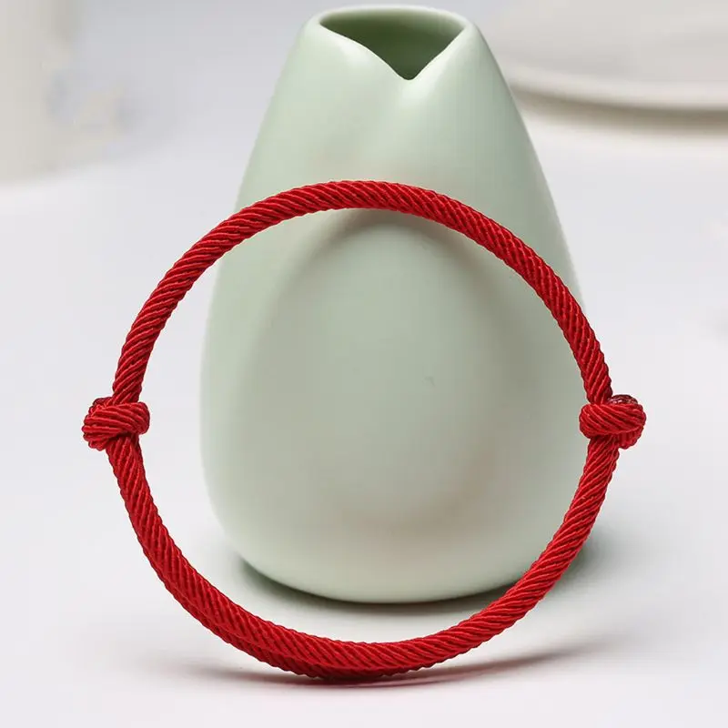 

2Pcs Red String of Fate Friendship Bracelets Kabbalah Protection Good Luck Simple Matching Bracelets for Lover Women Men
