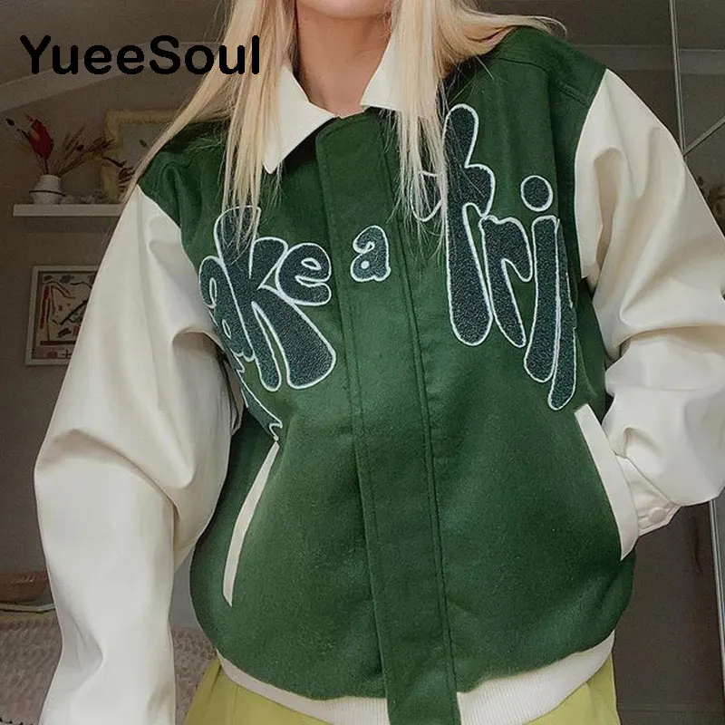 Осень 2021 куртка-бомбер Take A trip Женская травяного зеленого цвета с контрастными