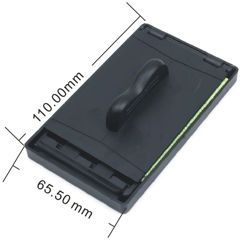 

4 Pieces of Electric Guitar B String Polisher Scrubber Cleaning Kit Maintenance and Care Guitar Strings