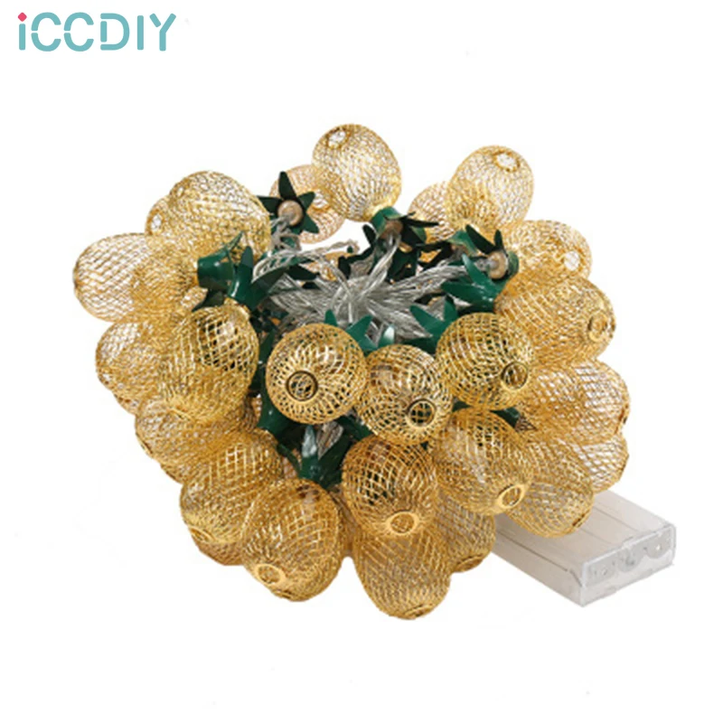 

Holiday Lighting