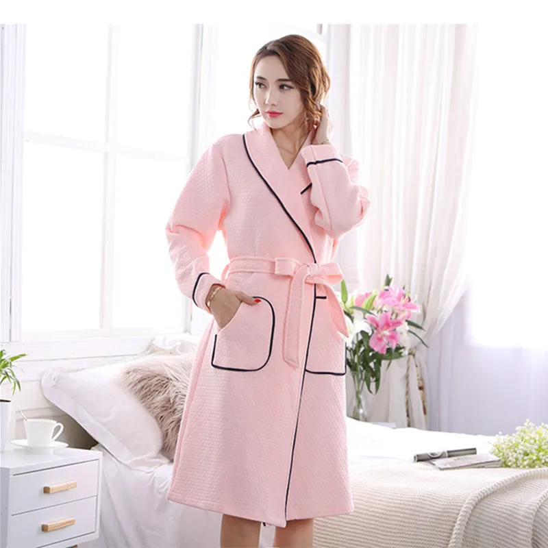 

Женский ночной халат, новинка 2021, осенне-зимний розовый халат из чистого хлопка средней длины с V-образным вырезом и длинными рукавами для де...