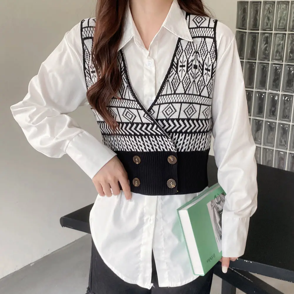 

Sweater Vest Women College Trendy Loose Single Breasted Elegant All Match V-Neck Female Clothing Retro Fall 2021 Y2k Ladies Tops