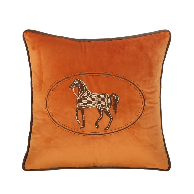 Декоративная наволочка Medicci Home бронзовая