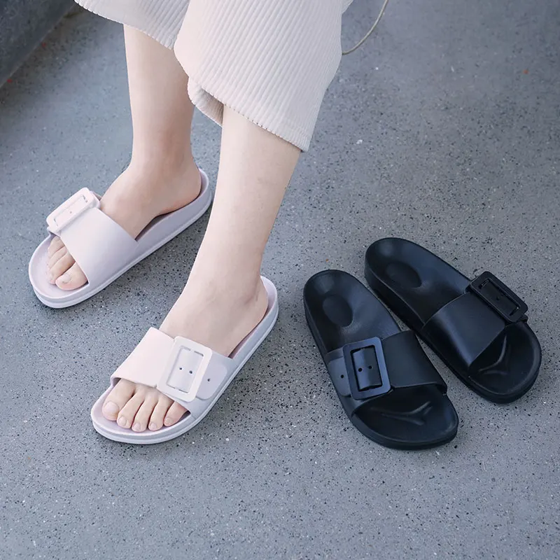 

2019 Women Slippers Summer Simple Casual Beach Sandals Valentine Slippers Square Buckle slip on women Sandals Home Shoes Indoor
