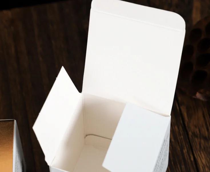 Индивидуальный дизайн экологически чистый косметический блеск для губ бумажная