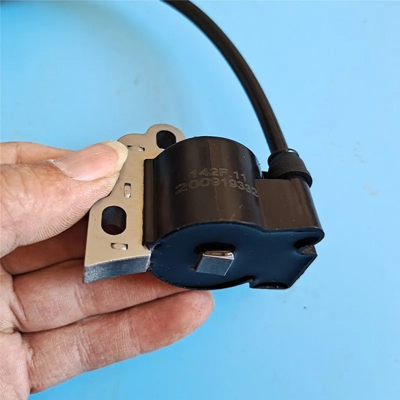 Фото Катушка зажигания 142F для Honda GXH50 GXV50 F220 WX15 30500-ZM7-004 30500-ZM7-014 №5