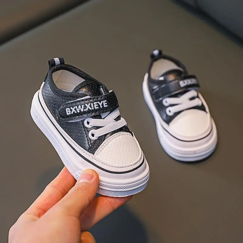 

New baby walking shoes in spring and summer of 2021 soft soled children's for 0-3 years old