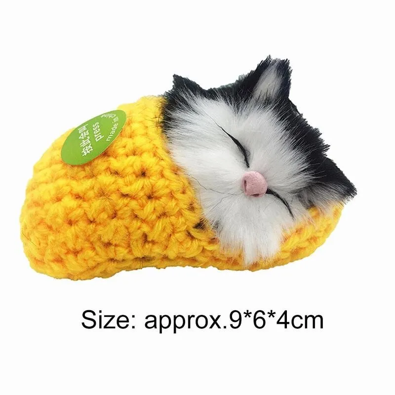 

1pcs Cute Simulation Slippers Sleeping Cat Key Chain Cat Simulated Color Knitting Sound Random Decoration Shoe Sleeping Pen H6O9