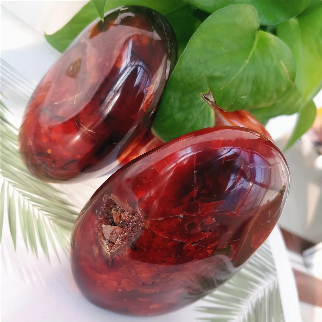 Натуральный оникс красный агат грубые кристаллы полированные ручная работа