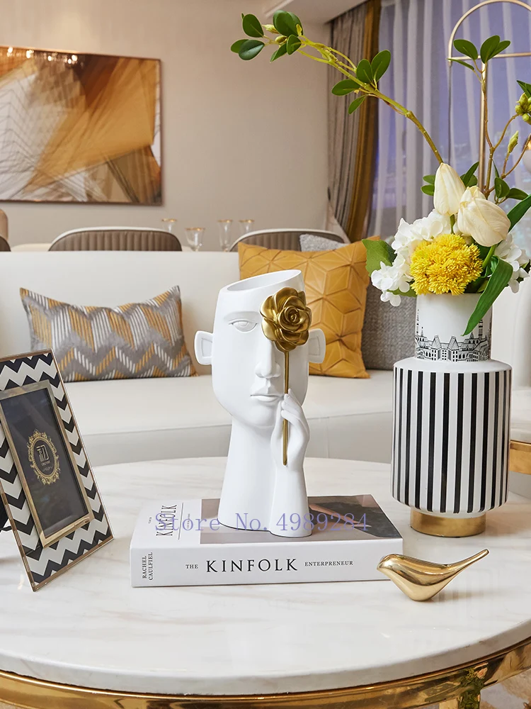 Творческая ваза из смолы абстрактный персонаж с головой человека скульптура