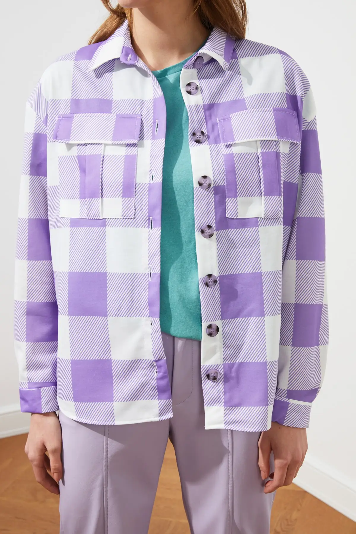 

Trendyol Plaid Button Detail Knitted Coat TWOSS21CE0171
