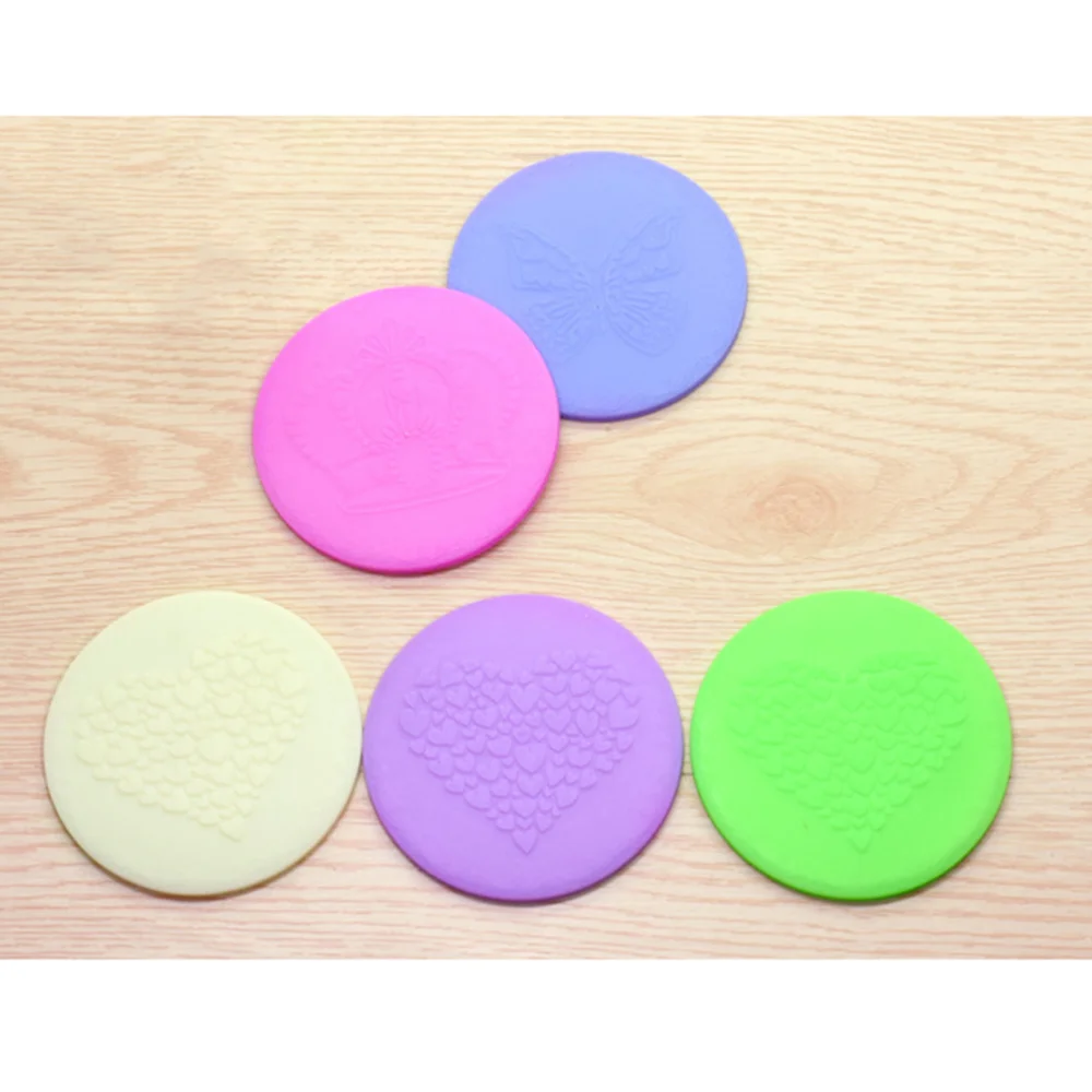 

24Pcs Mini Pocket Compact Portable Mirror Round Mirror Looking Glass Makeup Tools (Random Color and Pattern)