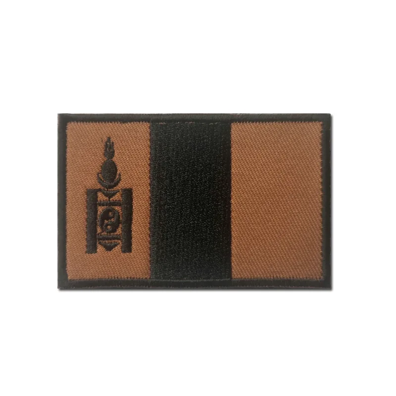 В наличии 4 цвета нашивки с вышивкой монгольского национального флага армейские