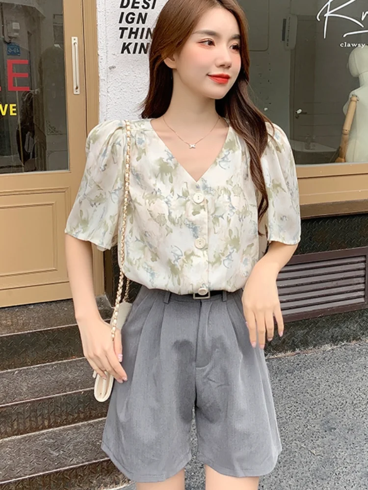 

Chiffon Loose Women's Blouses Fashion Short Sleeve Top Printing Buttons V-neck Shirt Summer New Casual Blouse Houthion