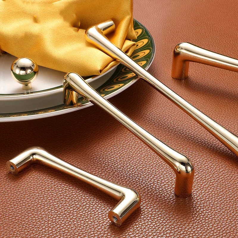 Светильник Кая Роскошная золотая дверь шкафа твердая искусственная мебель для