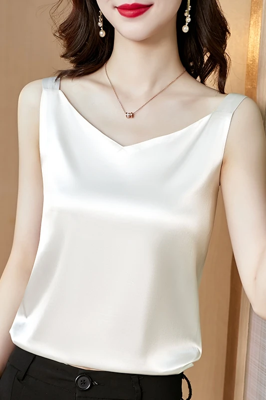 

Silk camisole women's suit white satin mulberry silk top small summer v-neck bottoming shirt design sense t-shirt