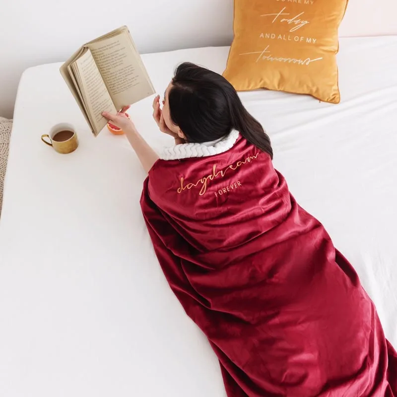 Плюшевое одеяло из микрофибры кораллового флиса шерпа с рукавами супермягкое