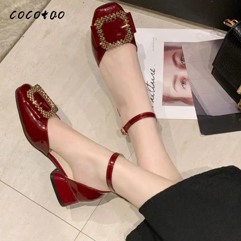 Женские туфли на высоком каблуке бордовые летние модные с металлическим