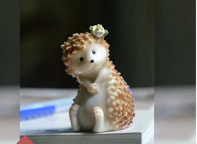 flower hedgehog Оригинальные подлинные сельские фермы животные милый забавный мультфильм Ежик рисунок модели растения микро-пейзаж настольные подарки - Цвет: flower hedgehog