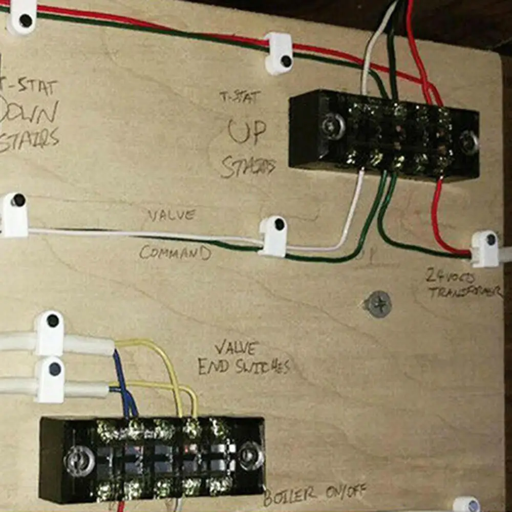 

5Pcs TB-1506L Terminal Block 6 Points Auto Marine Power Bus Bar Terminal Block Set 600V 15A 10PCS Connecting Strip