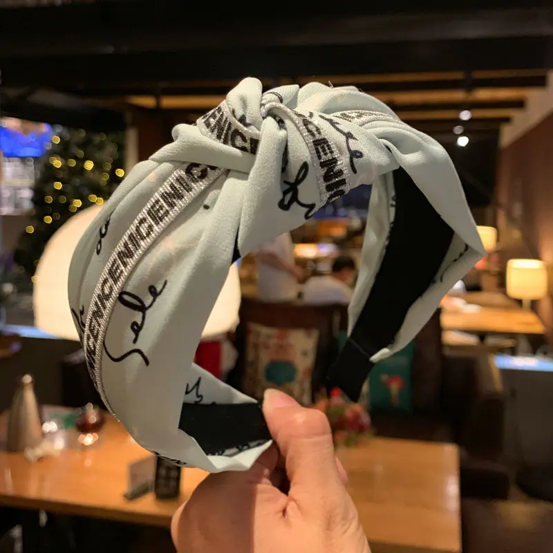 

Vintage Striped Ribbon Hairbands Women Fashion Print Patchwork Wide Headband Middle Knotted Hair Band Girls Hair Accessories