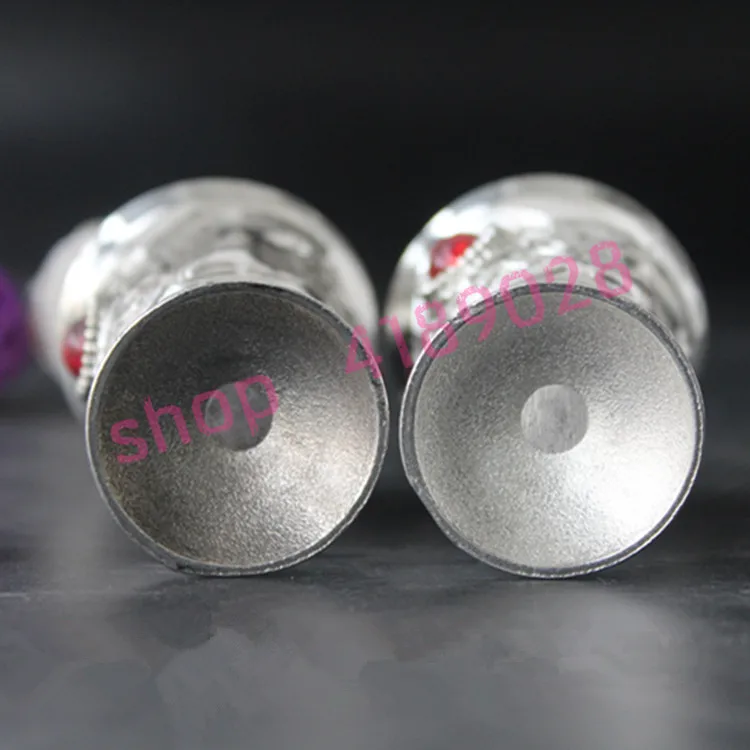 

Inlay red jewel silver wine cup