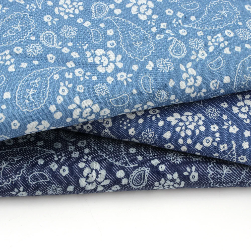Джинсовая ткань на метр с цветочным узором кешью джинсовая для шитья одежды
