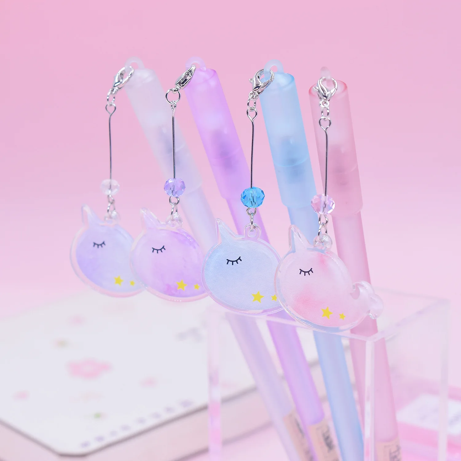 

Cute style narwhal gel pen acrylic pendant creative gel pen signature pen girl heart small fresh pendant gel pen