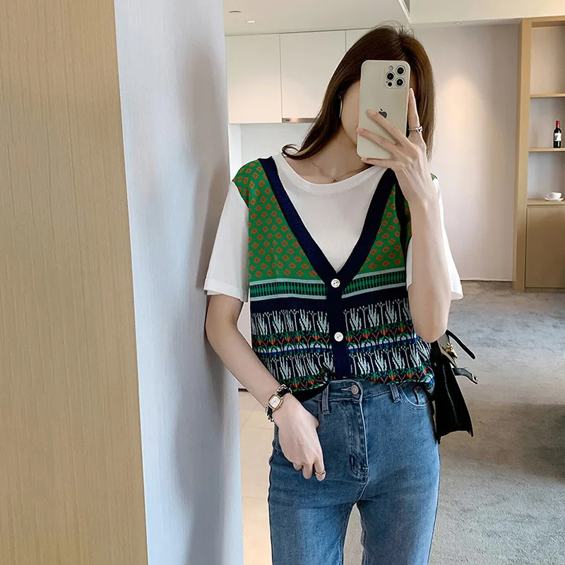 

Knitted Vest V-neck Cardigan Women's Spring And Autumn Fashion New Sleeveless Plaid Printed Sweater Vest Casual All-match