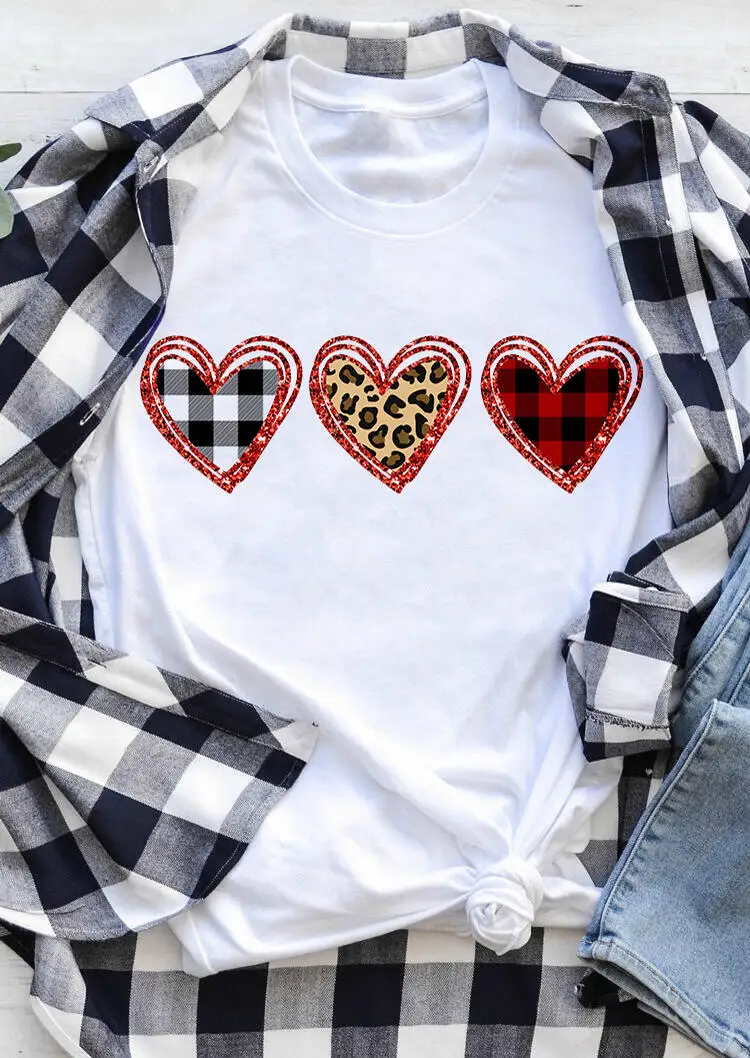 

Plaid Leopard Printed Colored T-Shirt Heart Casual Valentine's Day gift Graphic Heart Plaid Grunge Tops Aesthetic Tumblr Tees