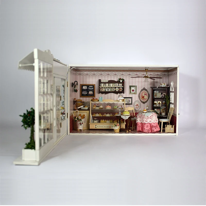 DIY кукольный домик сладкие ягоды сборка времени голосовое управление креативная