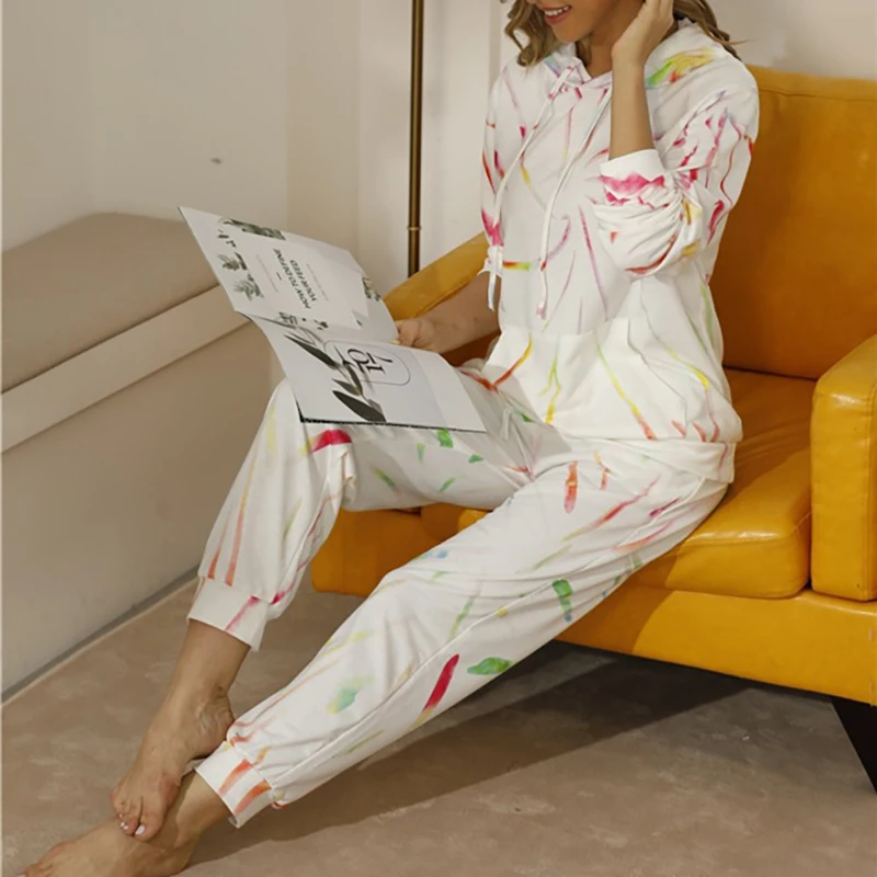 

2020Autumn Winter women's printing oversize long short pants casual urban leisure women's set pullover hoodie shirt