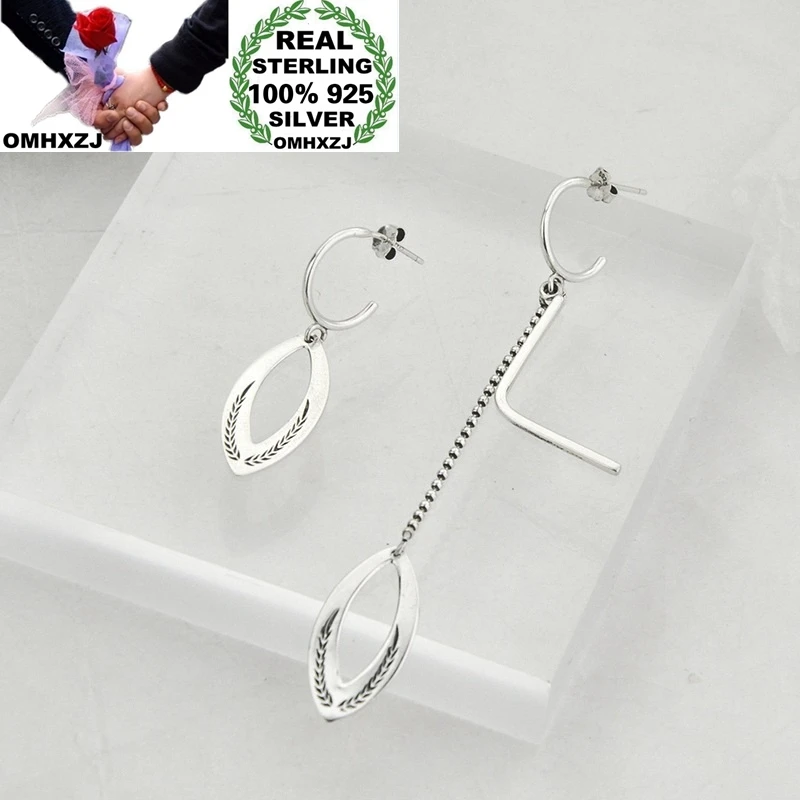 

Женские серьги-гвоздики овальной формы из серебра 100% пробы с кисточками