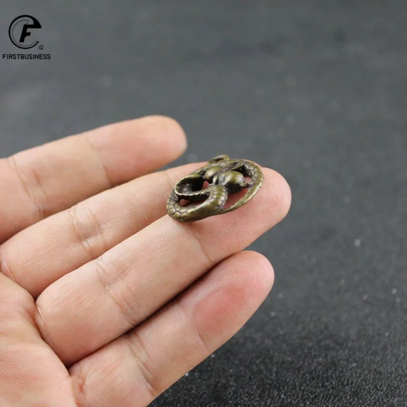 Рождественские подарки 2020 Женская нежная цепочка змея боа кролик животное