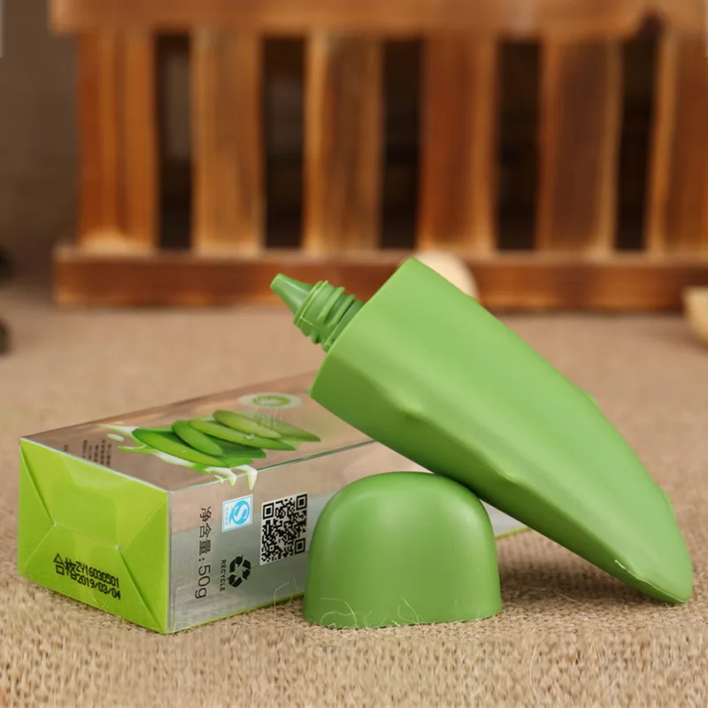 Увлажняющий отбеливающий крем для лица с алоэ вера против акне одноразовая маска