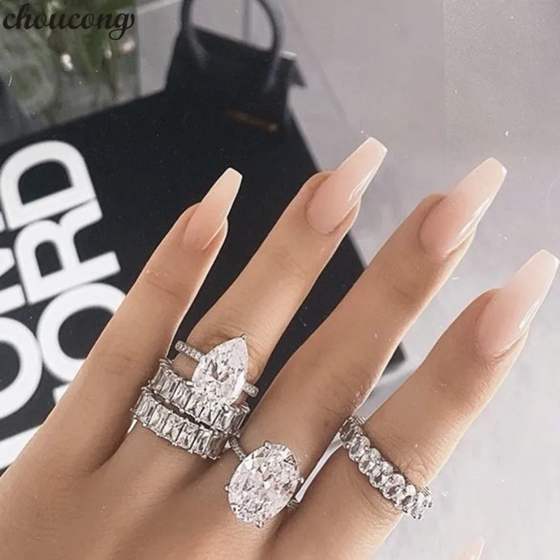 Кольцо женское из серебра 925 пробы с фианитом|Кольца| |