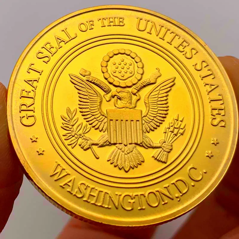 

2017 USA Of Liberty Eagle Challenge Coin Silver/Gold Plated American Commemorative Coin With Protection Capsule Collection Gift