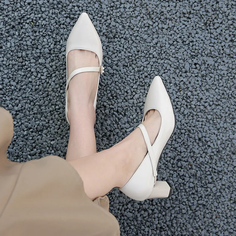 

YQBTDL/модные дизайнерские модельные офисные туфли на блочном каблуке с кристаллами и пуговицами; Черные женские туфли-лодочки Mary Jane на высоком каблуке с острым носком; 43