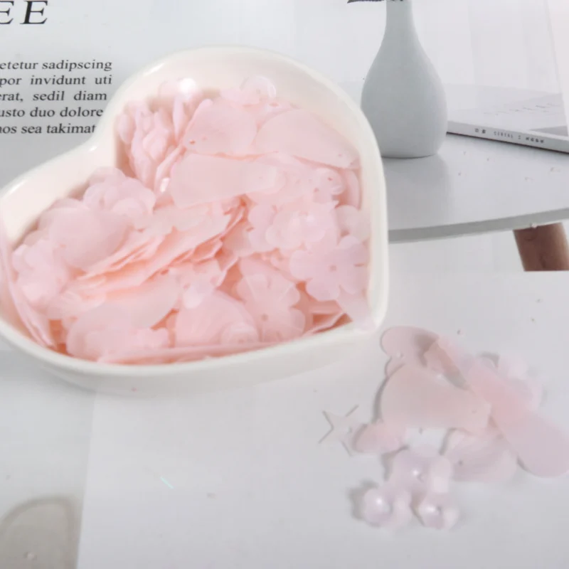 Прозрачный матовый розовый 30 г/лот смешанные формы ПВХ свободная фотография