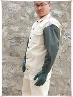 Длинные резиновые перчатки#1