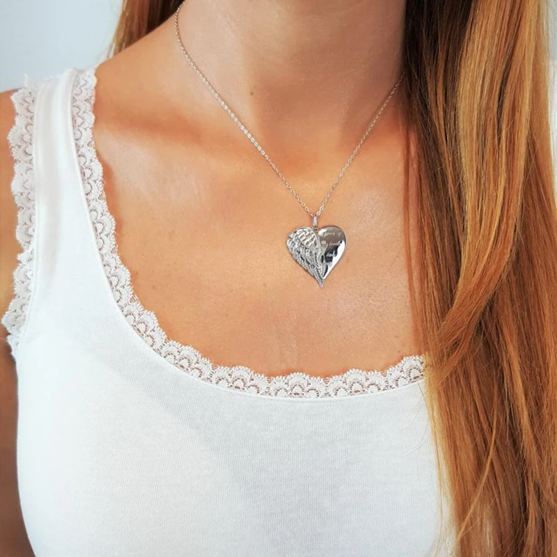 

Heart-shaped Unisex Chain Necklace A Piece Of My Heart Has Wings Chains Pendant Jewelry For Women And Men Choker