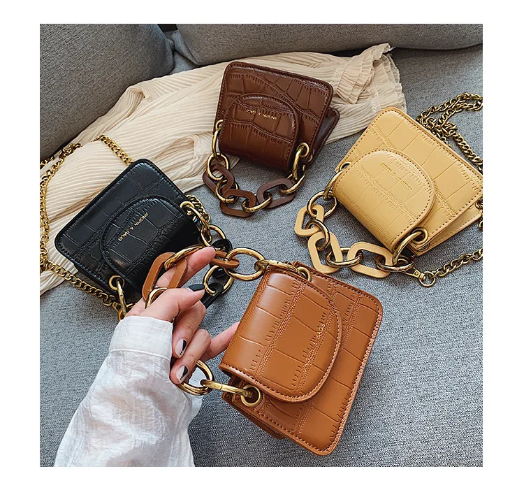 Fashion Mini Saddle Women Shoulder Bags Designer Brand Acrylic Chain Handbags Luxury Pu Leather Female Crossbody Bag Small Purse