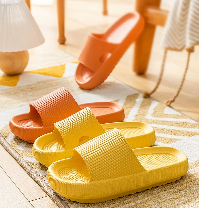 

2021 Summer New Slippers Men's EVA Lattice Indoor Non-Slip Thick-Soled Couple Hotels Hostel Bathing Shoes Home Bathroom Slippers