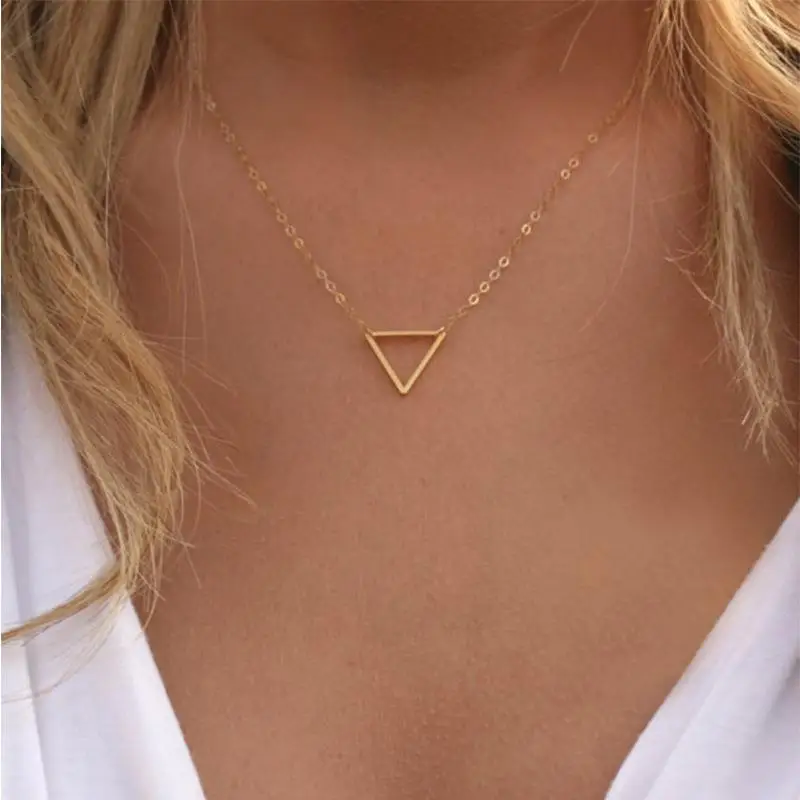 

1PC Adjustable Golden Silver Hollow Out Triangle Alloy Pendant Necklaces Women New Arrival Party Beautiful Seaside Girls